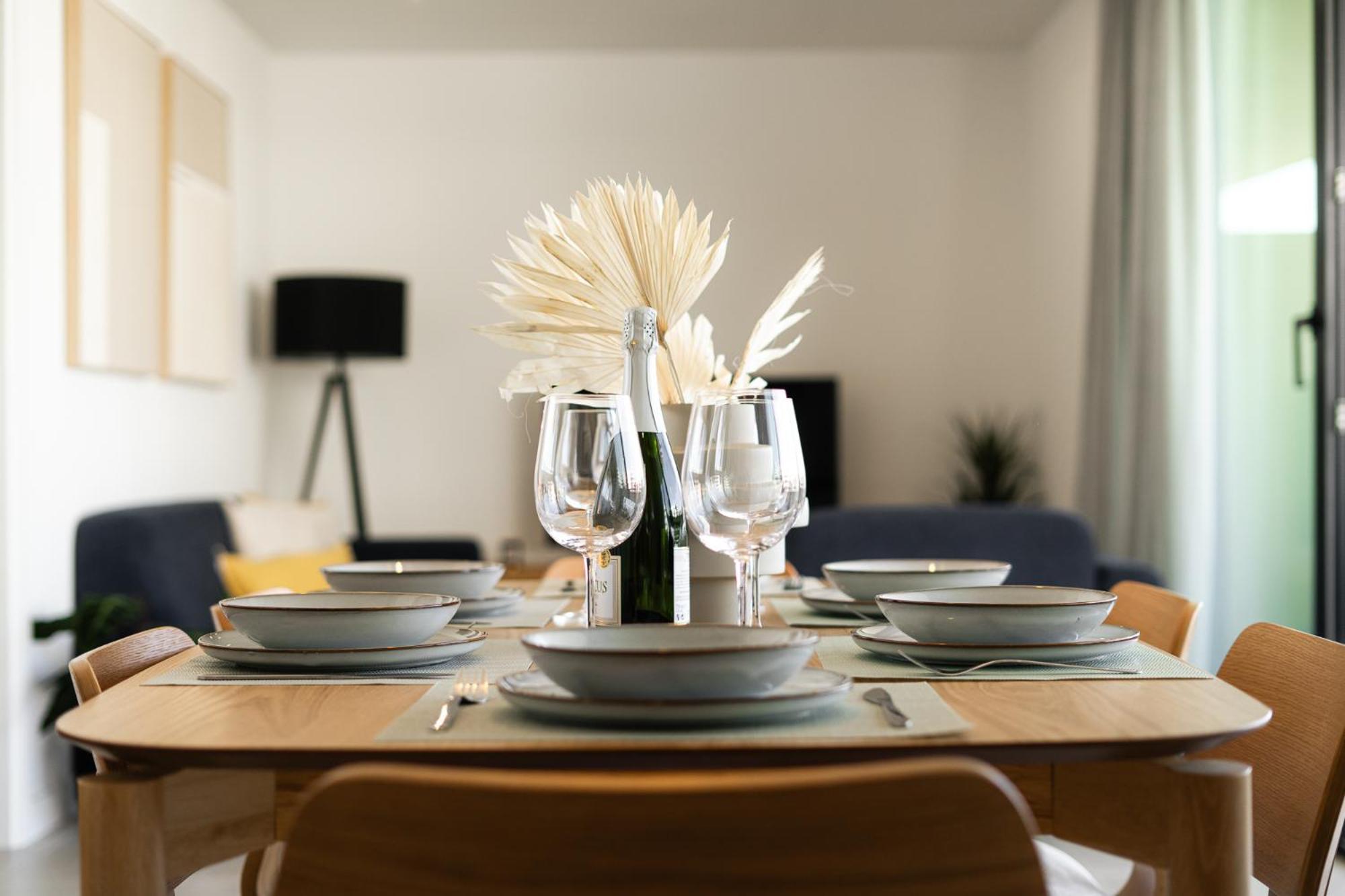 Stylish 2br Pool & Balcony Fuengirola