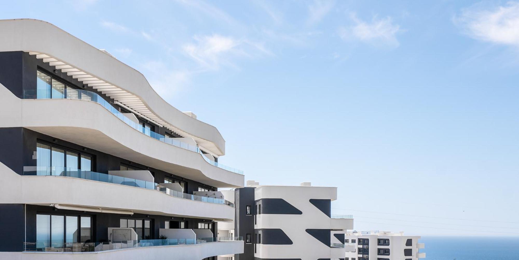 Stylish 2br Pool & Balcony Appartamento Fuengirola